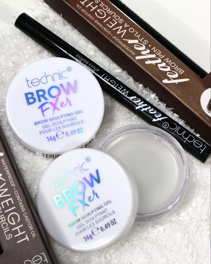 Technic Brow Fixer Jeevee