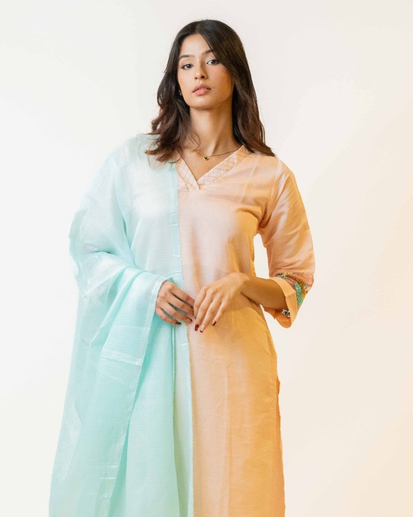 Women Kurta, Pyjama & Dupatta Set Viscose Rayon main image 1